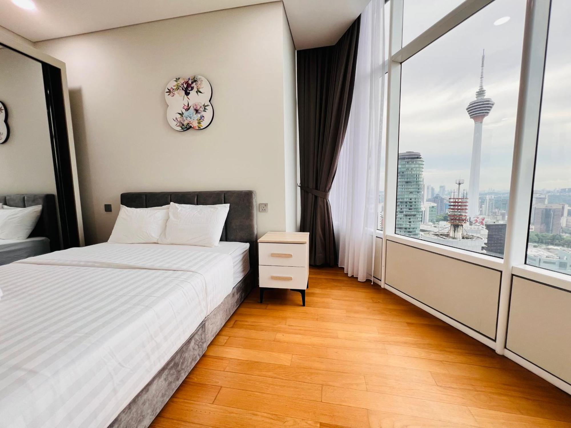 Sky Suites At Klcc By Mitstay Kuala Lumpur Exterior foto